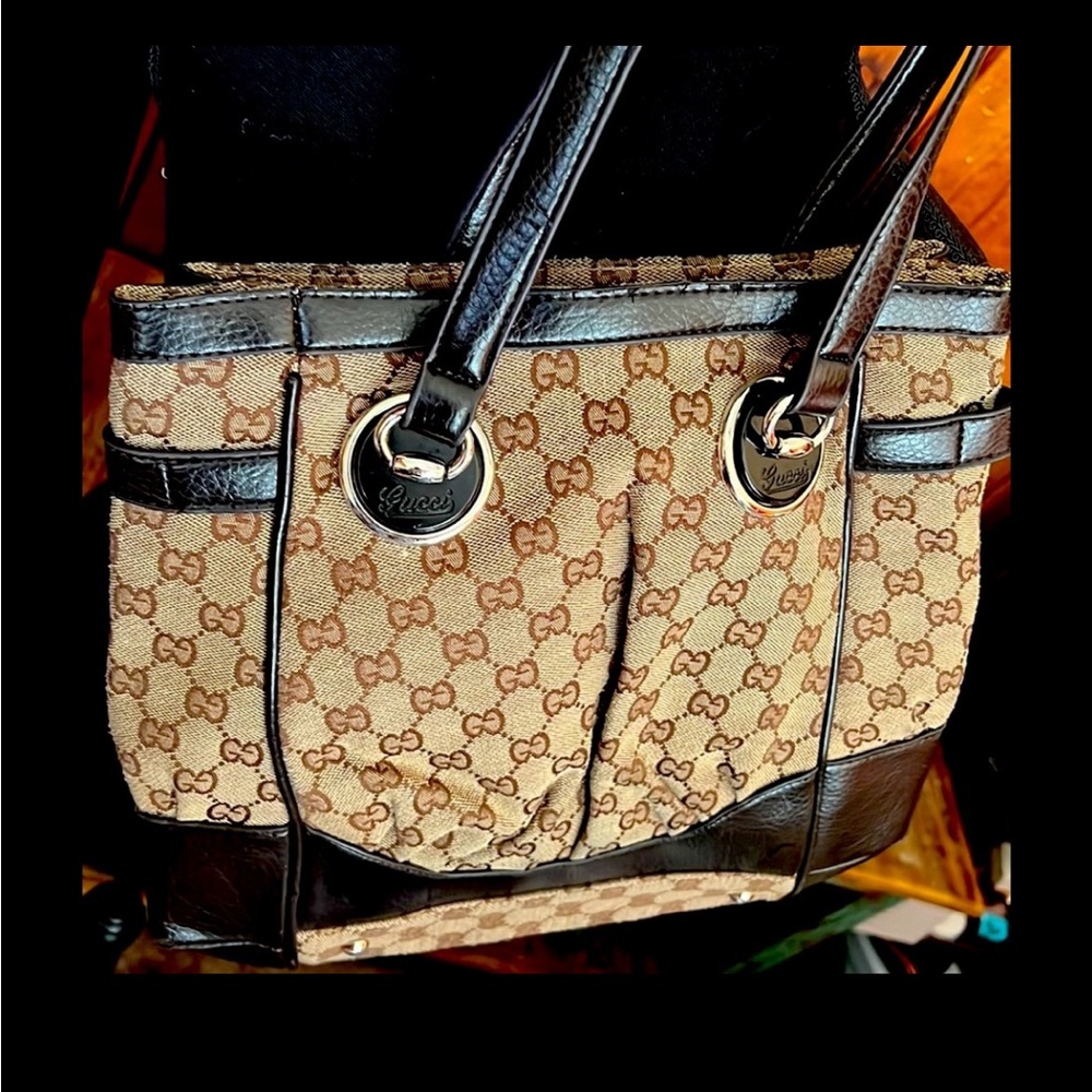 Vintage GUCCI Beige/Ebony GG Canvas Full Moon Medium Tote Bag